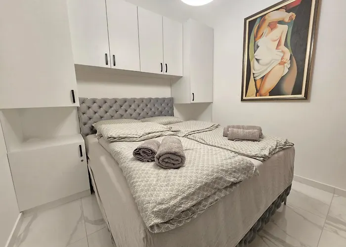 White Queen * Bukorovac